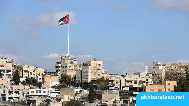 كورونا.. الأردن يعيد فتح دور السينما والرياضة ويشترط تلقي اللقاح لدخولها