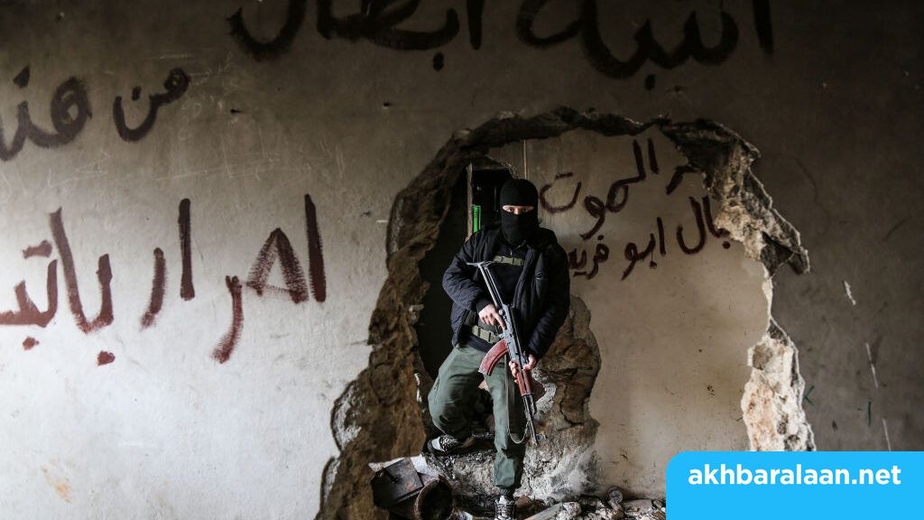 من هم "الأجانب في سجون هيئة تحرير الشام"؟