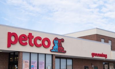 由于类别需求仍然很高，Petco 销售额增长了 19%