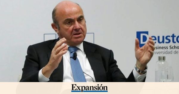 De Guindos urge a Londres a propiciar un Brexit negociado en el nuevo plazo