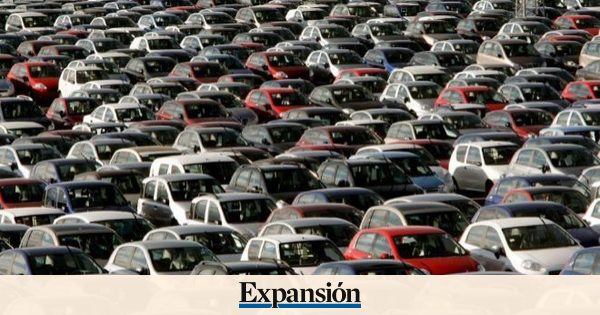 Las matriculaciones cierran abril en positivo tras siete meses de cadas
