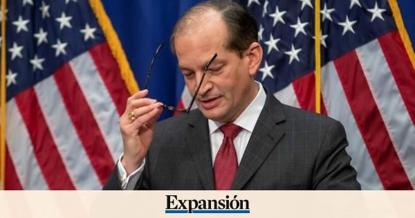 El secretario de Empleo de Trump dimite por el 'caso Epstein'