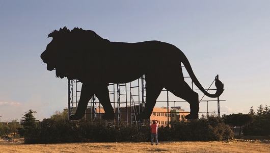 La impresionante valla de "El Rey León" | Marcas