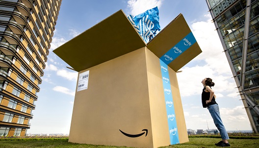 La 'locura' del Prime Day de Amazon: supera al Black Friday y al Cyber Monday juntos | Marcas