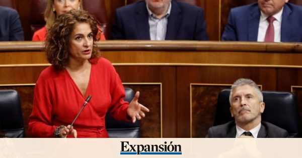 Montero confa en tener nuevos PGE en febrero o marzo y garantiza que las pensiones subirn ms del 0,25%