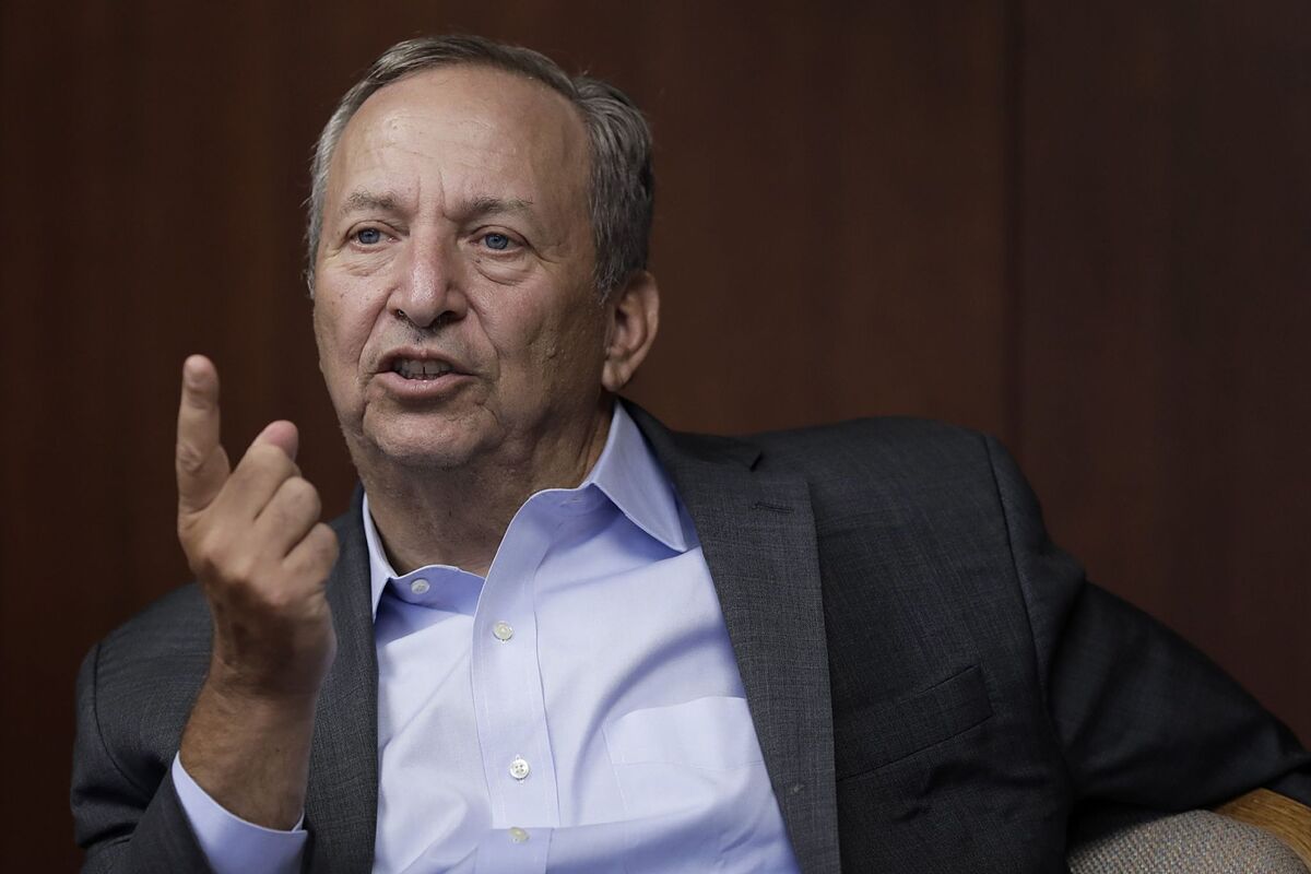 Larry Summers: "Me preocupa que el plan de Biden sea excesivo"