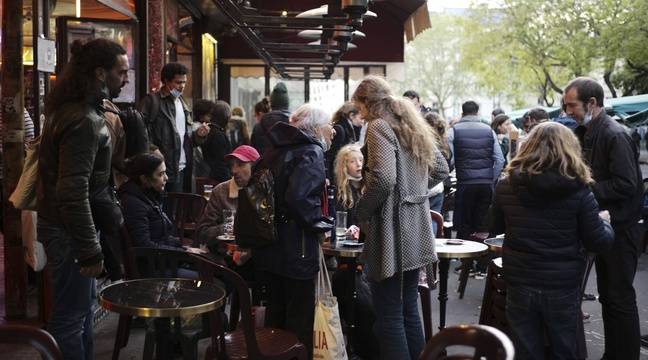 « On peut être raisonnablement confiant mais il faut tous rester vigilants », affirme Emmanuel Macron...