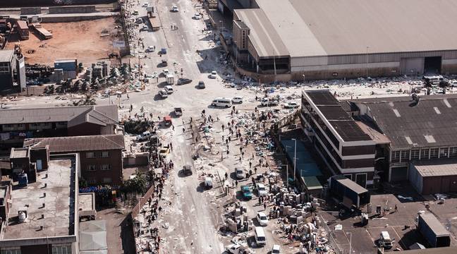 Le bilan s’alourdit avec 117 morts, calme relatif à Johannesburg où l’armée s’est déployée