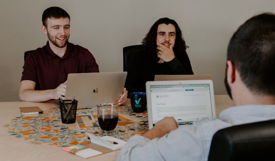 des étudiants en marketing digital