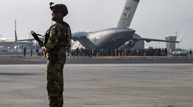 Echange de tirs à l'aéroport de Kaboul, une personne tuée, annonce l'armée allemande