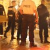 Un policier mordu par un chien errant sur la place Sainte-Anne