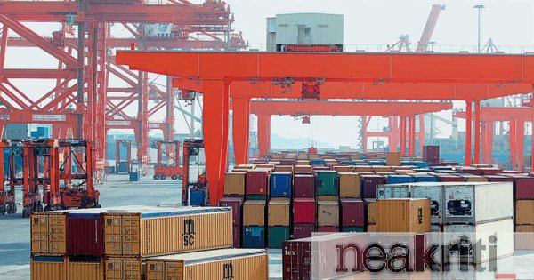 Μεγεθύνονται οι εισαγωγές και το έλλειμμα - Αυξάνονται οι εξαγωγές - Οικονομία Ελλάδα