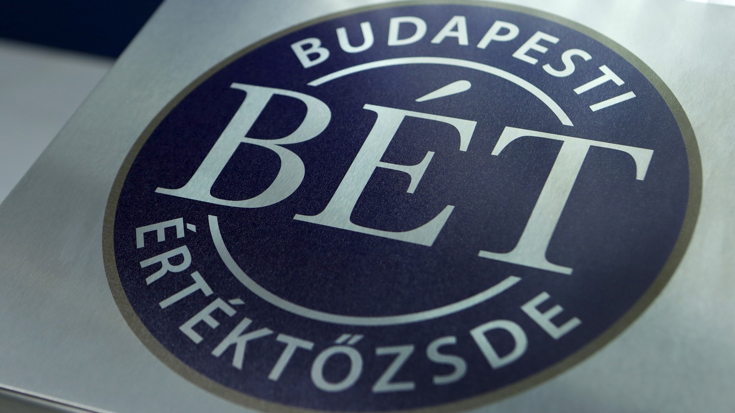 Kitört az OTP - Portfolio.hu