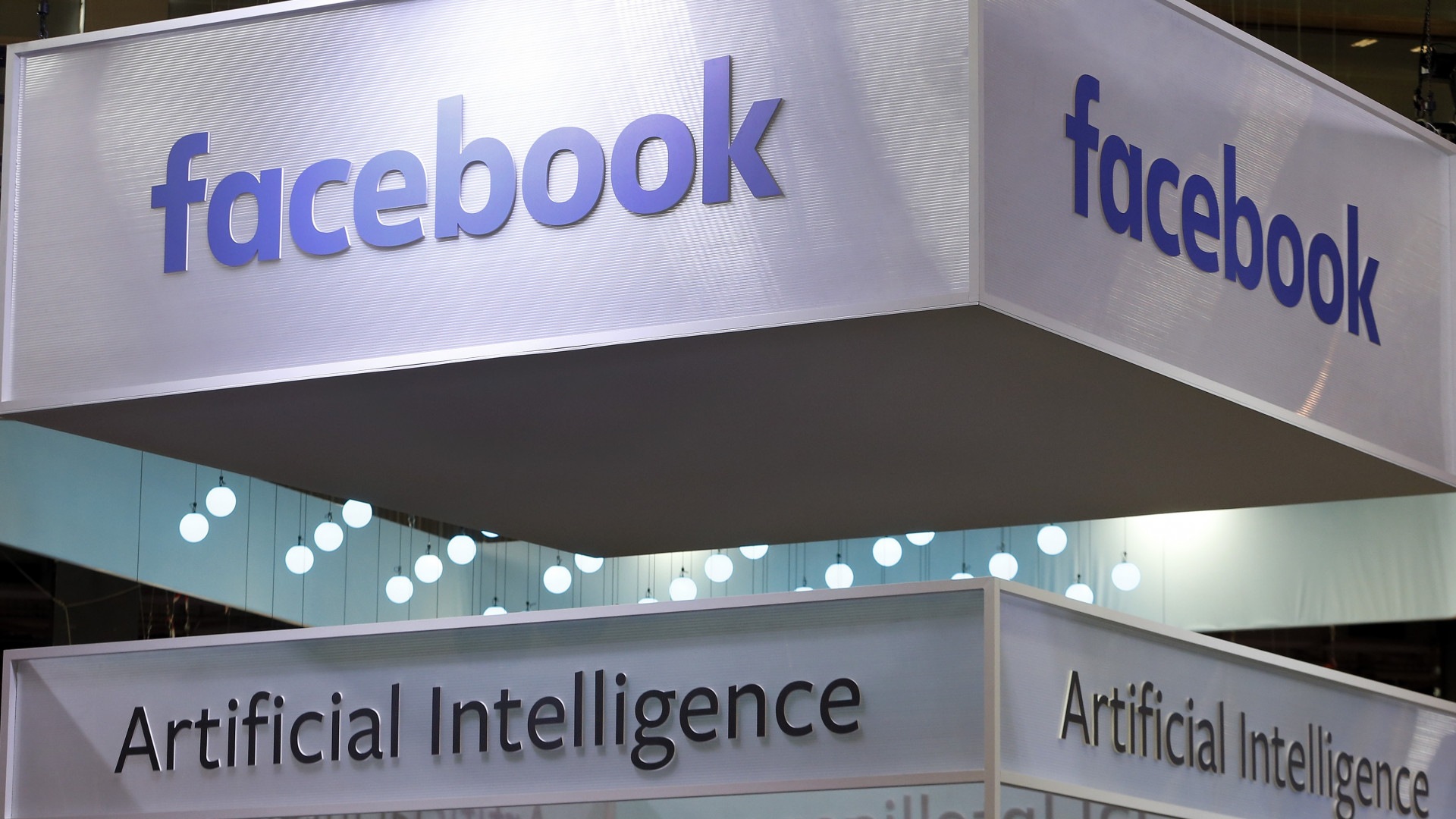 Nem lesz benne a jüan a Facebook szuperpénzében
