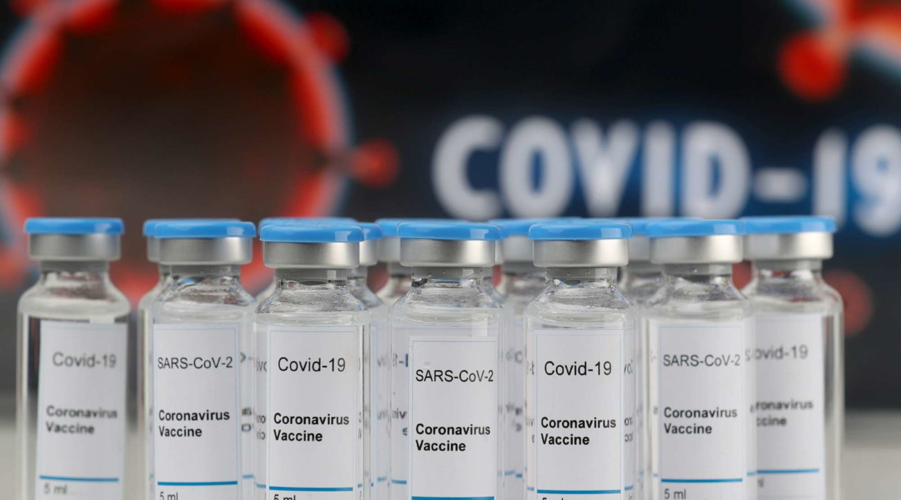 Bozza Manovra, fondo da 400 milioni di euro per vaccini e farmaci anti-Covid
