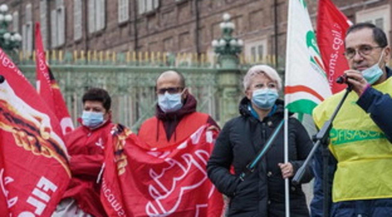 Contratto scaduto, venerdì sciopero addetti delle imprese di pulizia