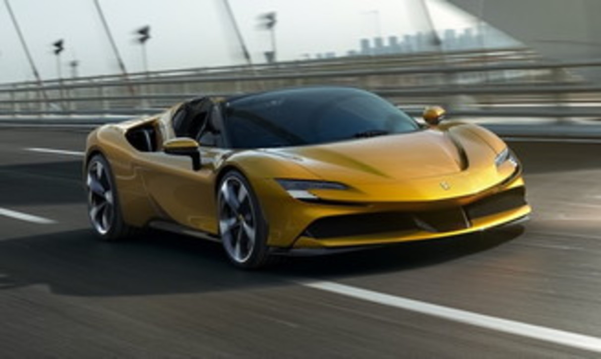 Ferrari presenta la spider ibrida plug-in
