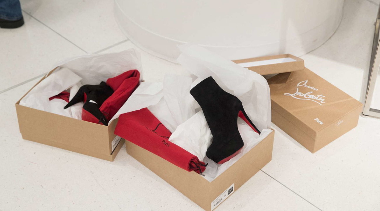 Exor investe ancora nel lusso e compra il 24% di Christian Louboutin