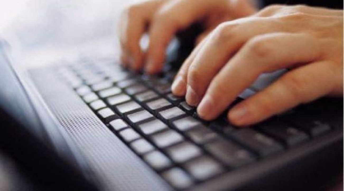 Pagamenti online, da lunedì 1° marzo tasse e bollette si saldano con Spid e carta d'identità elettronica