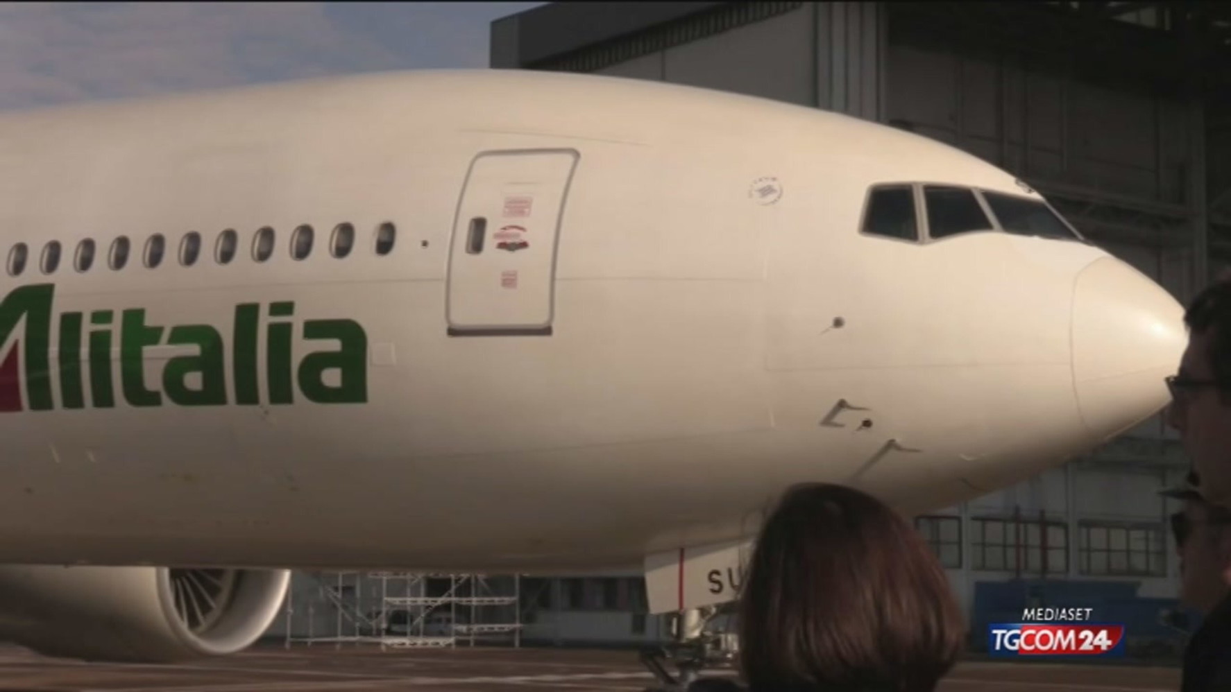 Alitalia-Ita, avanti anche senza l'ok di Bruxelles