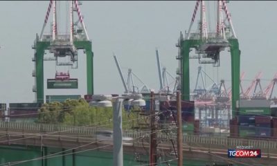 Cina, il Covid frena il commercio internazionale