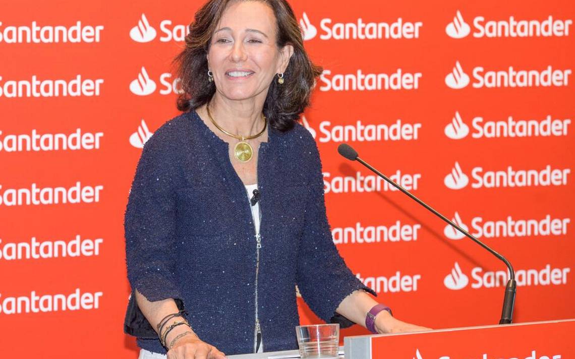 Critica Ana Botín los populismos que se limitan al “no me gusta lo que hay”