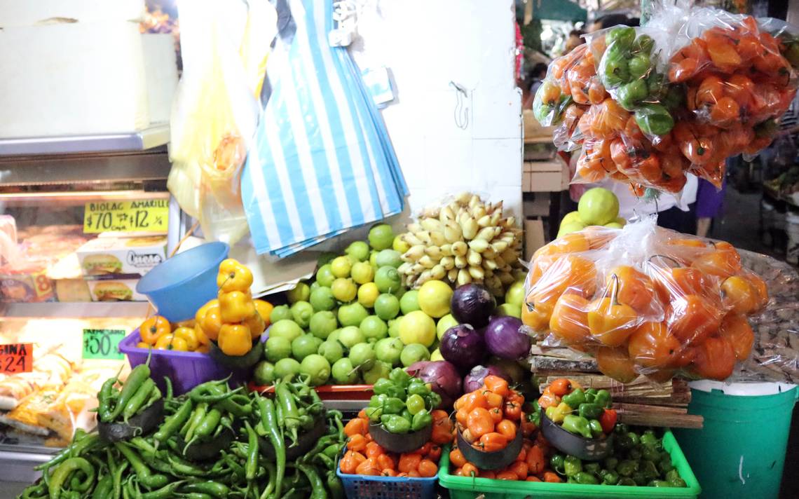 Cae confianza del consumidor en economía; lleva cuatro meses a la baja