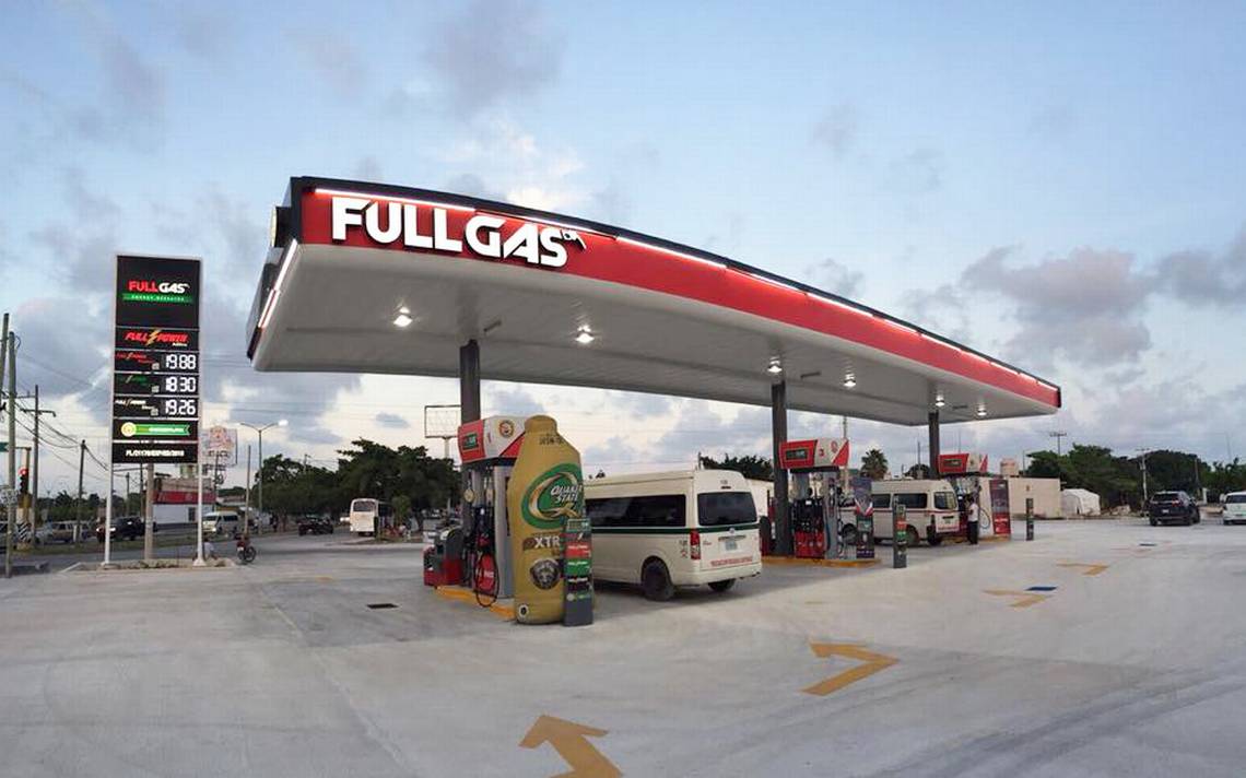 Atrasan permisos para gasolineros - El Sol de México