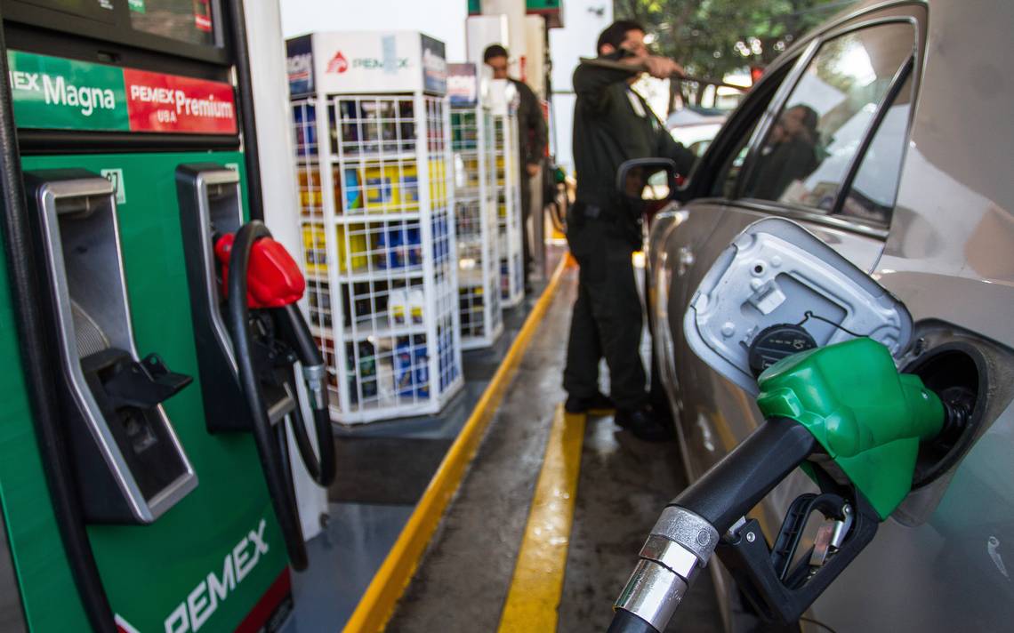 Bajan los precios de la gasolina y del gas
