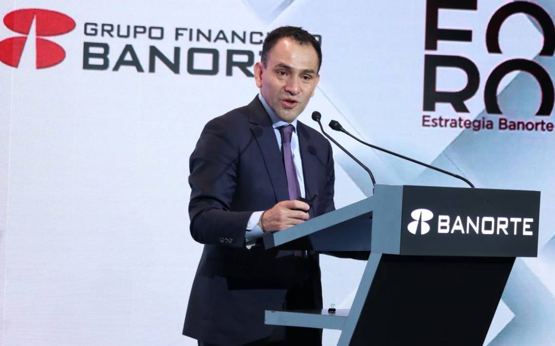 Herrera detalla a banqueros y empresarios plan del gobierno para impulsar crecimiento de la economía