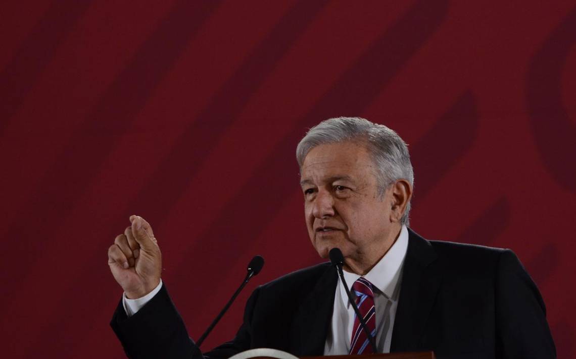 Reitera AMLO que será respetuoso con proyecciones de Banxico