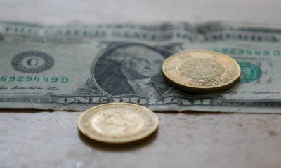 Peso cae por preocupaciones tras salida de jefe banco central Turquía