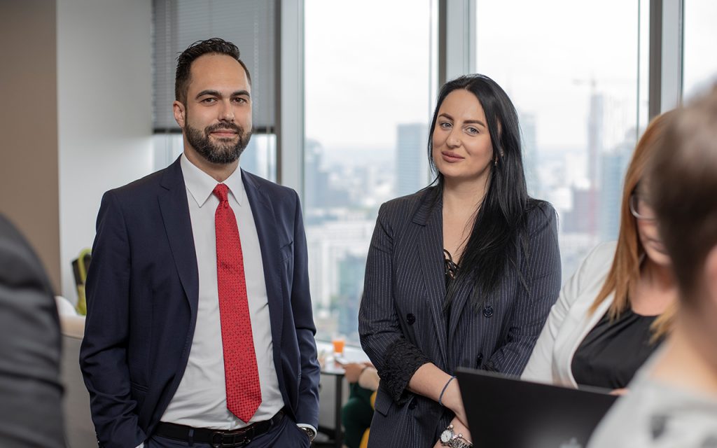 Um especialista financeiro de Portugal reportou a crescente confiança dos portugueses nos mercados financeiros