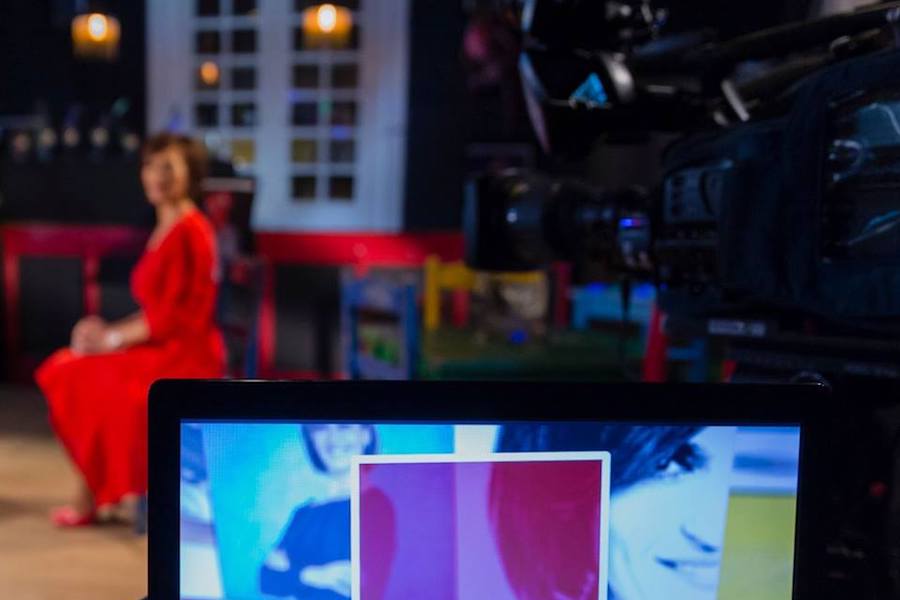 CMVM suspende negociação das ações da Cofina e Media Capital