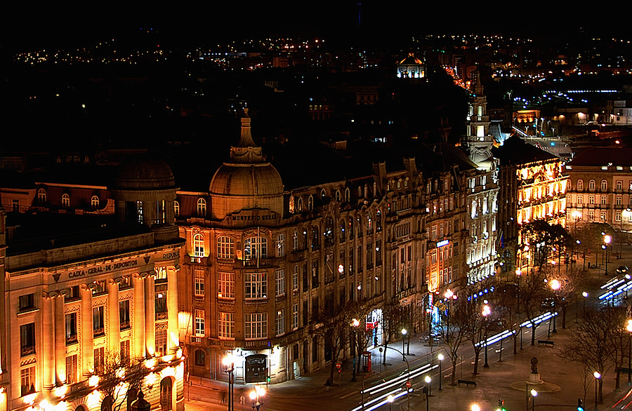 Em 10 dias fecharam 20 hotéis no Porto - ZAP