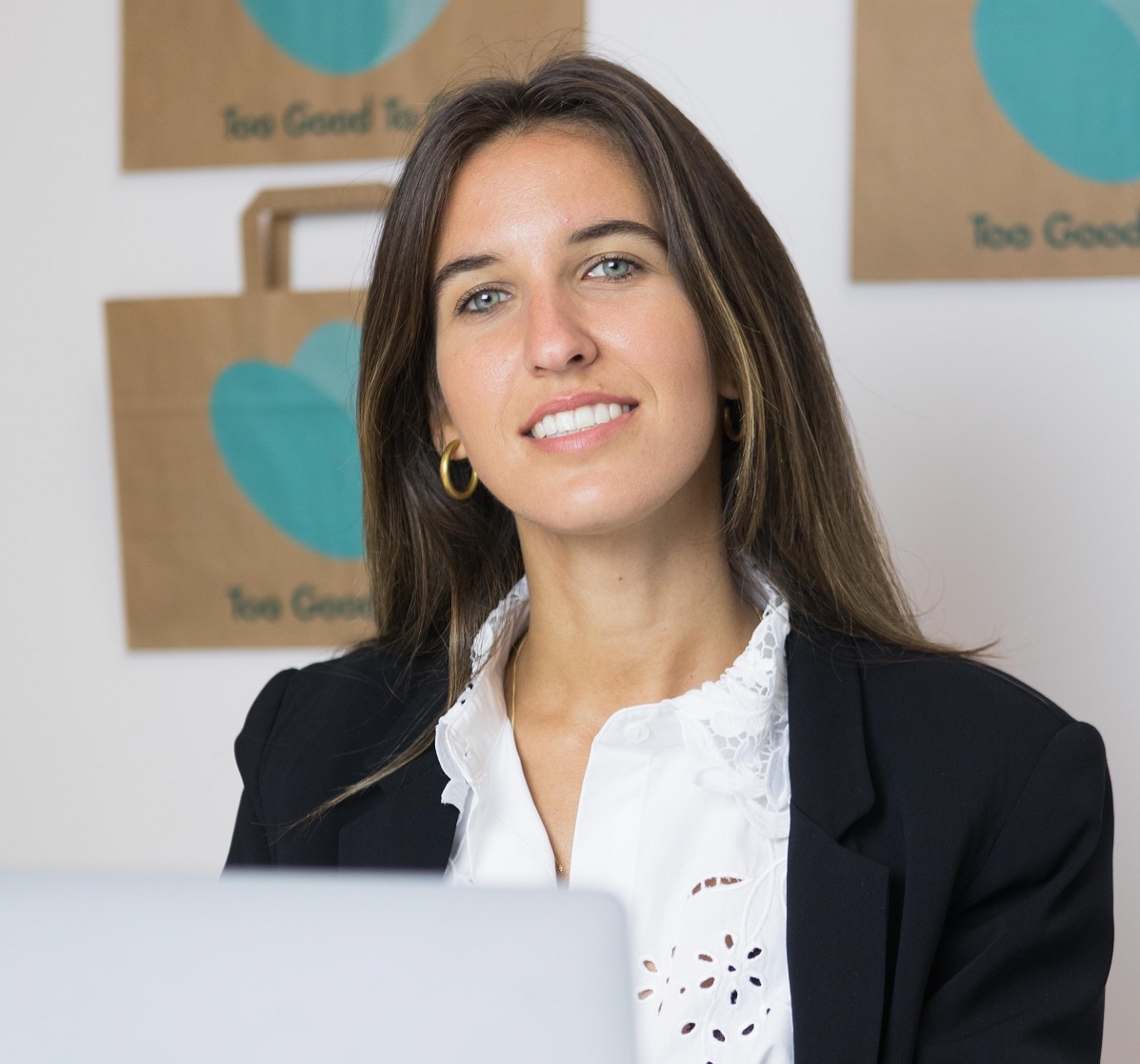 madalena too goog to go