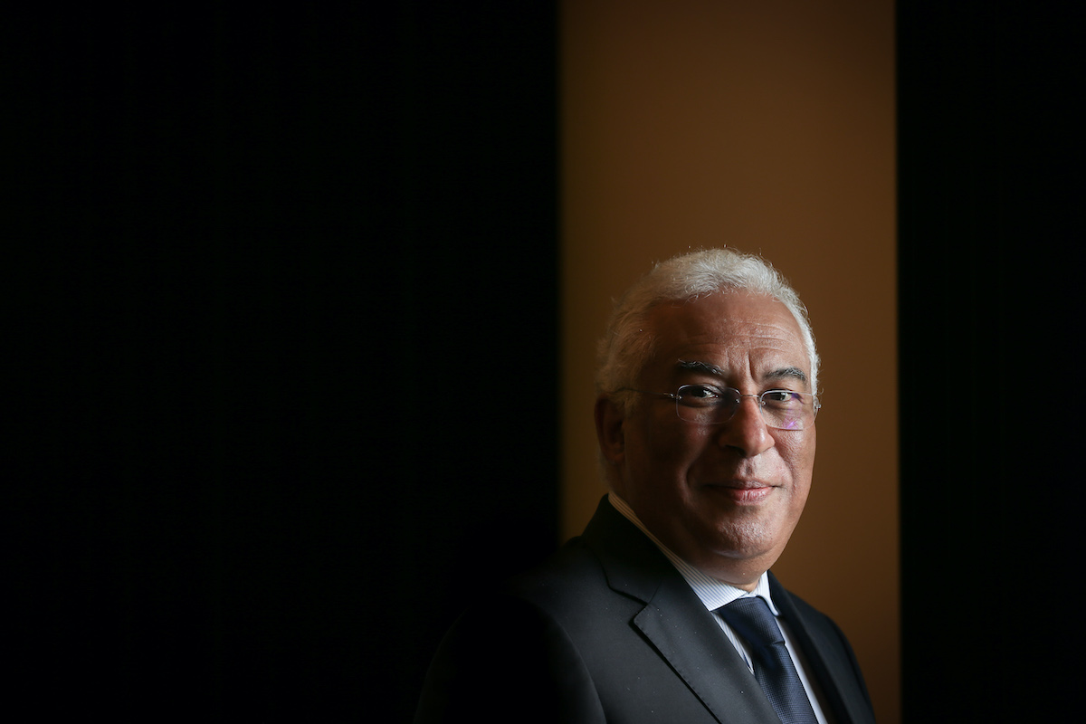 Costa dá guião a deputados do PS sobre bazuca e promete plano nacional