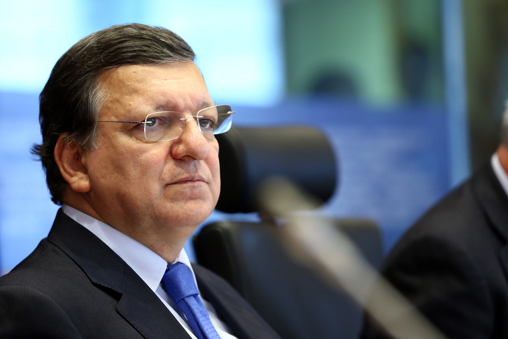 Durão Barroso não reuniu com Passos sobre o BES (e podia travar queda)