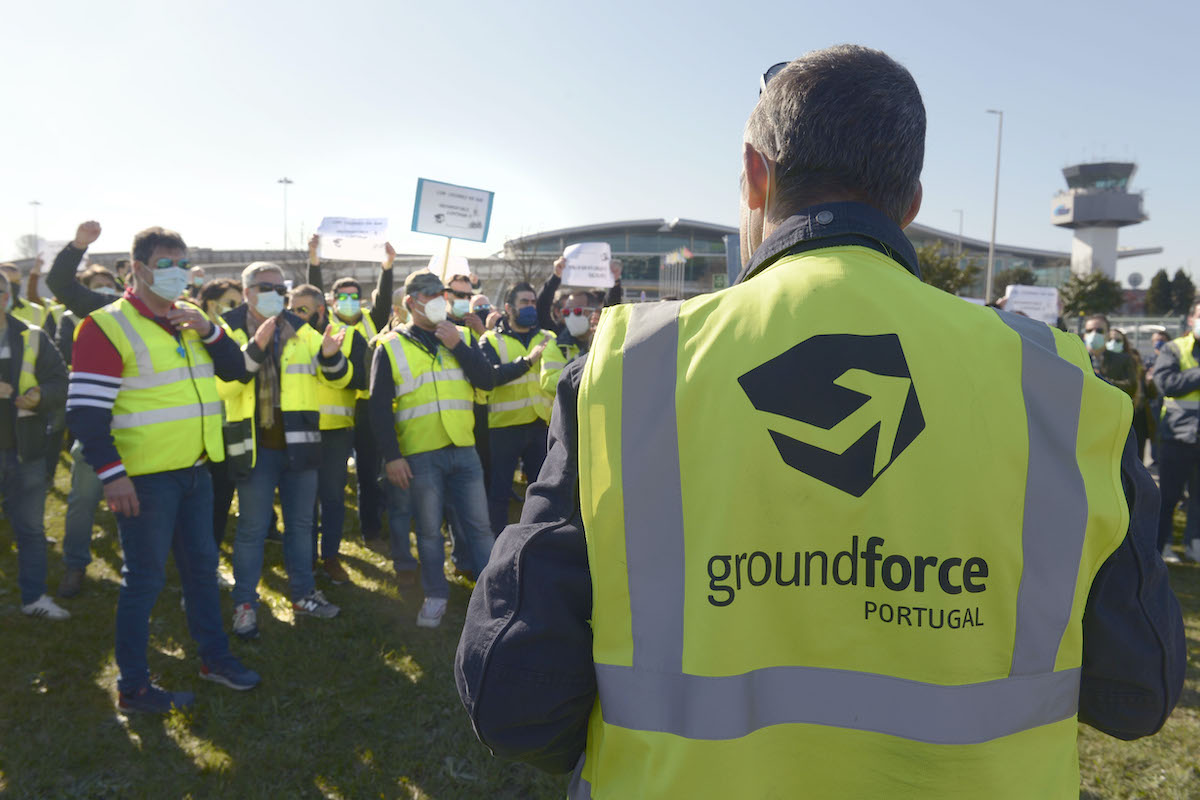 Trabalhadores da Groundforce vão receber salários de junho em tranches