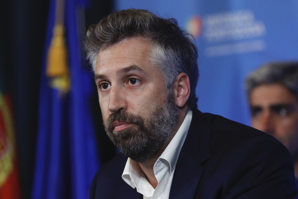 Governo anuncia compra de 117 novas automotoras elétricas - ZAP