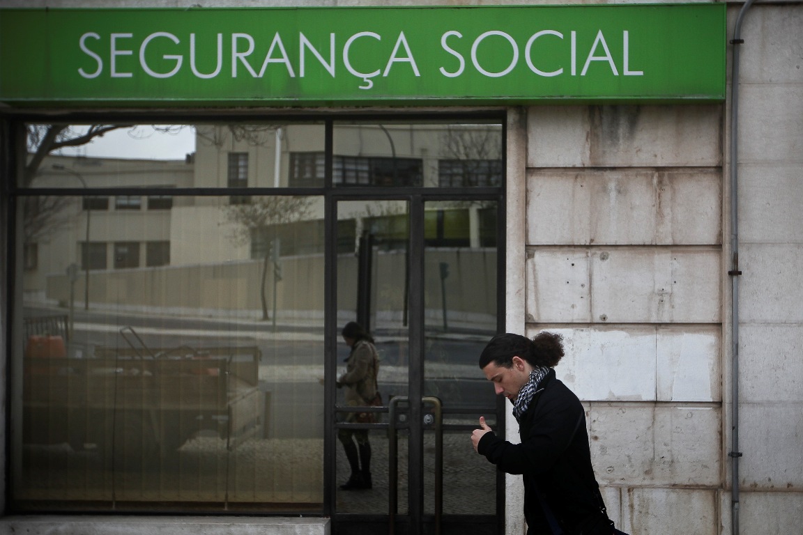 Falha na Segurança Social deixa mais de 7.000 trabalhadores independentes em incumprimento