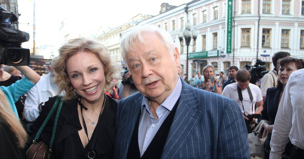 Марина Зудина: «Олег Павлович не хотел на мне жениться, говорил, что усыновит наших детей» | StarHit.ru