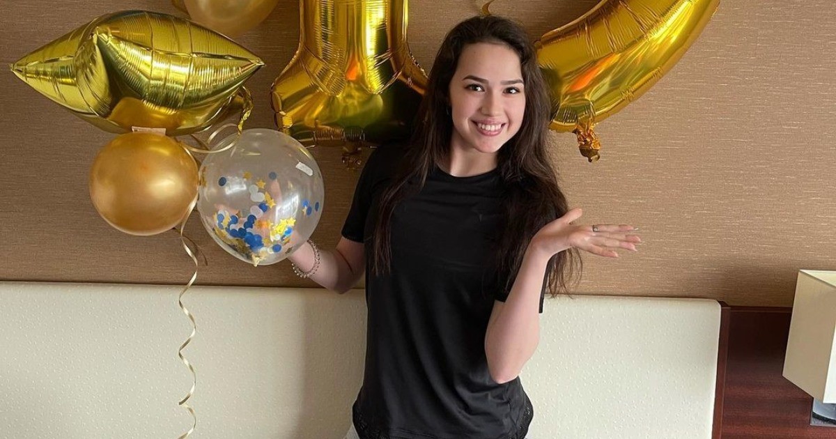 Алина Загитова отметила 19-летие, а Дима Билан полностью обнажился для фото: соцсети звезд | StarHit.ru