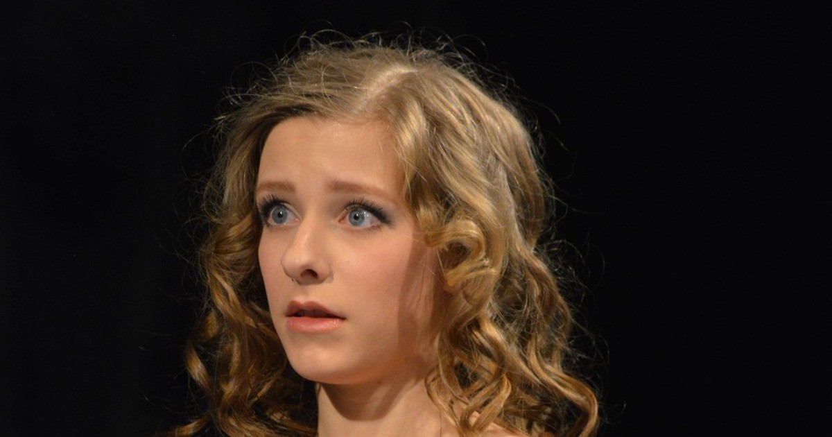 Лиза Арзамасова готова выйти из декрета уже в конце сентября | StarHit.ru