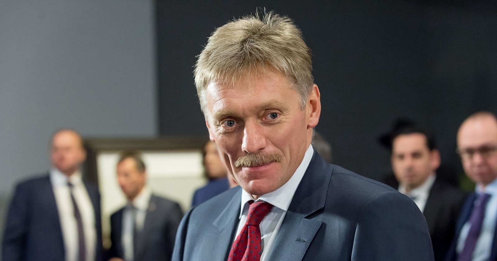 Дмитрий Песков встал на защиту ученика, который поправил Владимира Путина | StarHit.ru