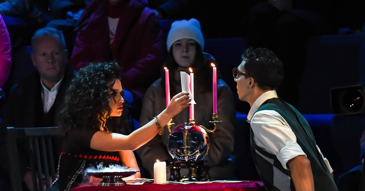 Бородина – роковуха, поцелуй Тотьмяниной и Колесникова: выпуск «Ледникового периода» | StarHit.ru