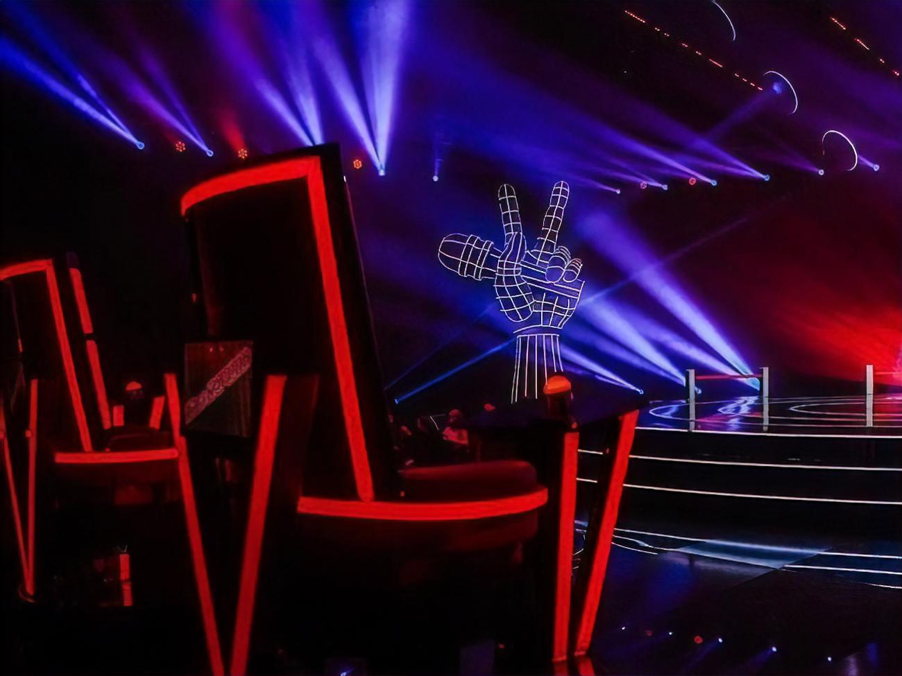 Горбунов показал, как выглядят тренеры и ведущие нового сезона шоу "Голос країни" в первый день съемок