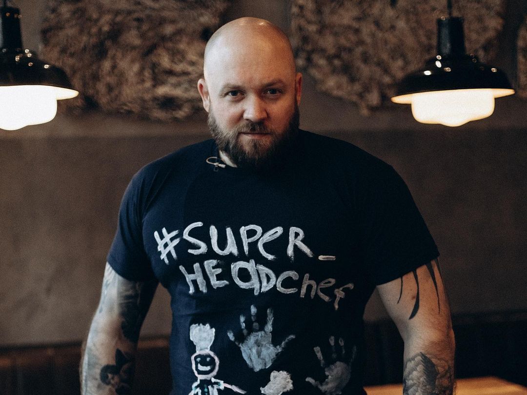 "Многие говорят, что их вывозят против воли в Таганрог". Якутов сообщил, что его матери и брату удалось вырваться из осажденного Мариуполя