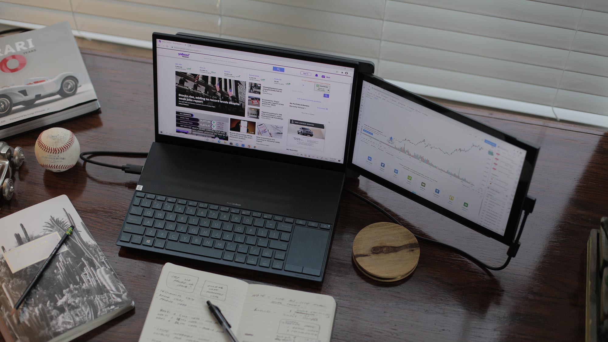 На выпуск дисплея Duex Max собрано 685 000 долларов