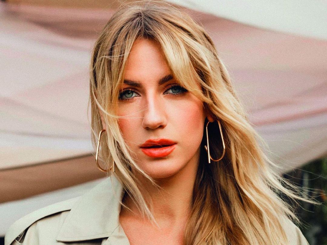 Никитюк: Я не просто плакала, я молила Бога, чтобы проснуться. Мне до сих пор кажется, что это страшный сон. Но я должна остаться той Лесей и нести позитив